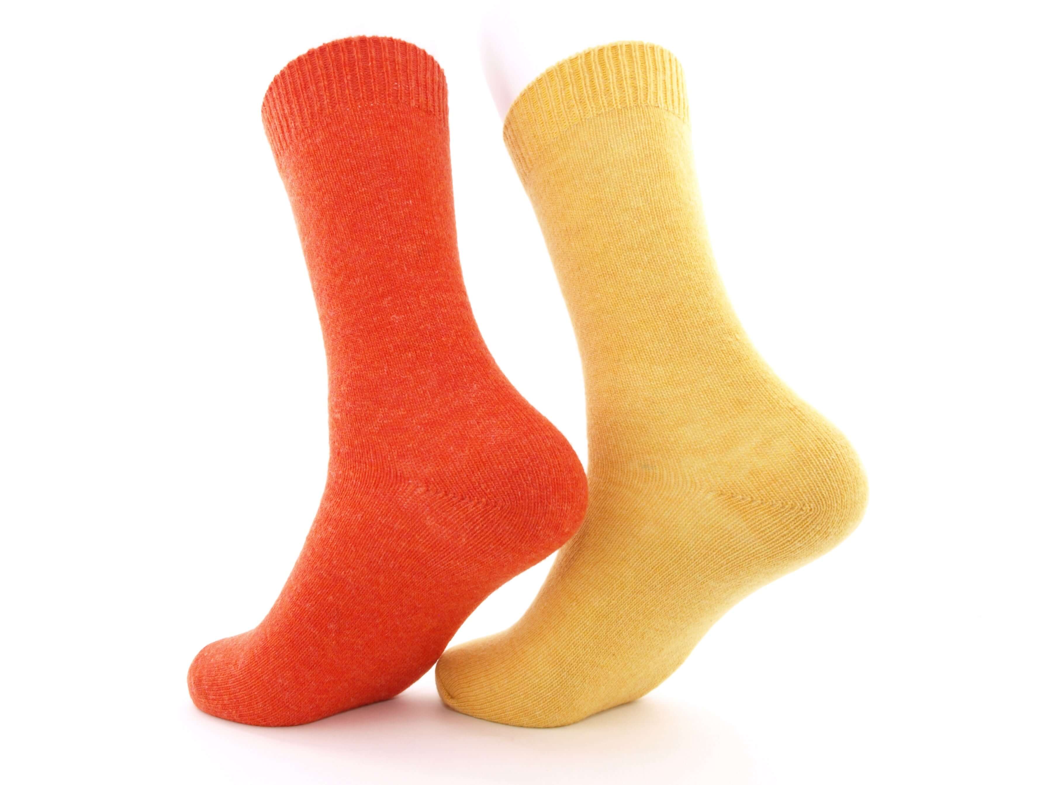 Bild: Lammwolle Socken orange 2